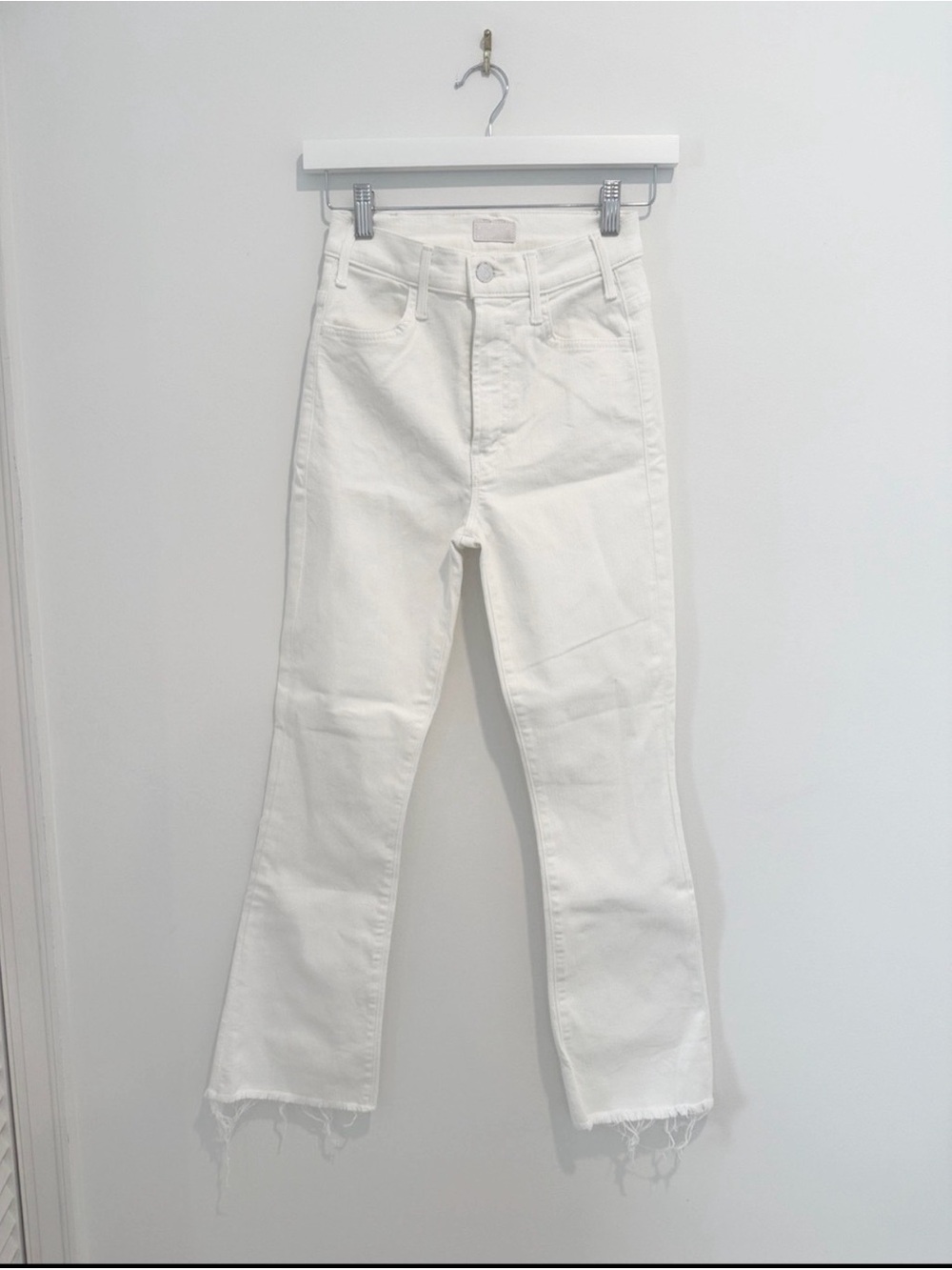 Mother Jean: White Hustler Ankle Fray Jeans  Color:Fairest of them All